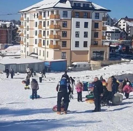 Vip Kika 公寓 兹拉蒂博尔