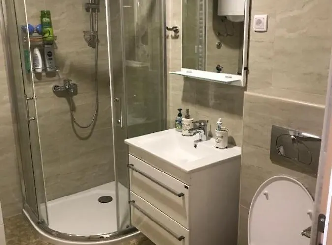 Vip Kika 兹拉蒂博尔